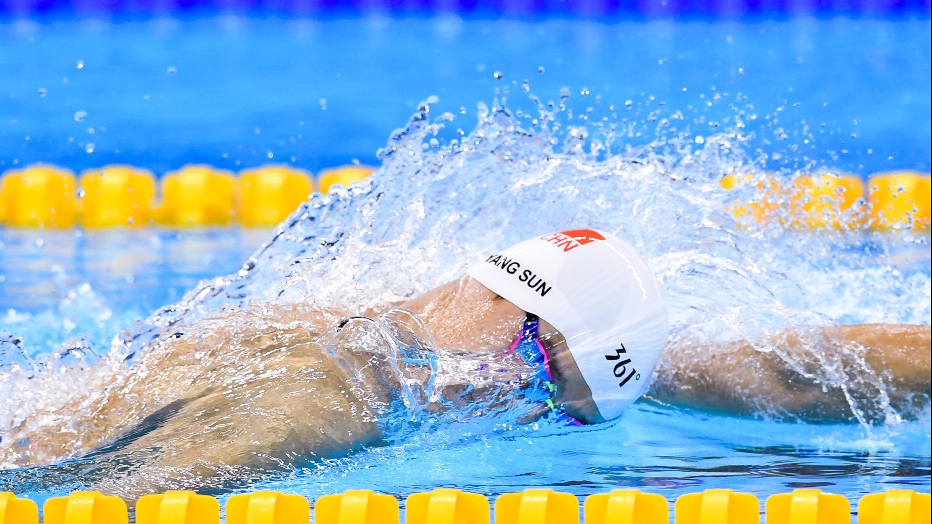 “亚戈·卡尔曼的球场影响力，阿根廷美洲狮队的新星未来无限”